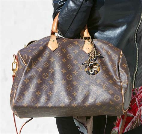 do louis vuitton repair for free|Louis Vuitton repair department.